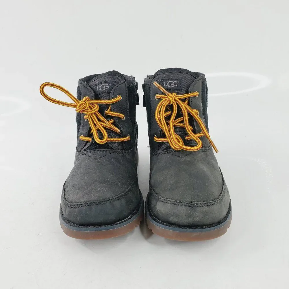 UGG Girl's Black Bradly Leather Lace‎ Up Ankle Casual Boots Size 3